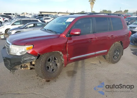 2014 Toyota Land Cruiser V8 из США, поврежденный, VIN JTMHY7AJ0E4022155